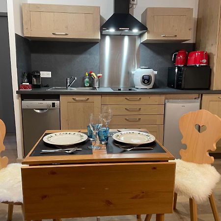 T2 30M2 Plein Centre, Lit Fait, Linge Fourni, Wifi Apartment Cauterets Ngoại thất bức ảnh
